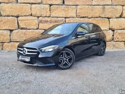 Preto Usado 2019 Mercedes B180 Business Monovolume | € 22.750