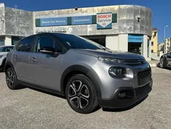 Cinza Usado 2020 Citroën C3 Feel Citadino | € 10.490 (Bom preço)