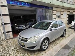 Cinzento Usado 2008 Opel Astra Elegance | € 4.500 (Preço elevado)