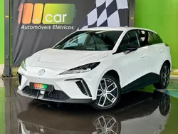 Branco Usado 2023 MG MG4 EV Luxury Citadino | € 23.500 (Preço justo)