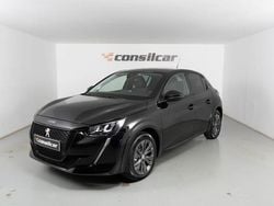 Preto Usado 2022 Peugeot e-208 Allure Citadino | € 17.890 (Bom preço)