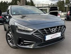 Branco Usado 2021 Hyundai i30 Edition Sedan | € 18.000 (Preço justo)