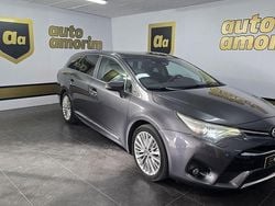 Cinza Usado 2015 Toyota Avensis Luxury Carrinha | € 15.890