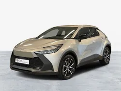 Cinza (pintura metalizada) Usado 2024 Toyota C-HR Business Edition SUV | € 40.750 (Preço justo)
