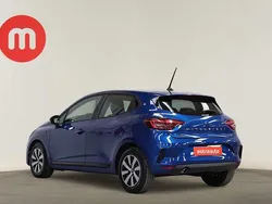 Azul Usado 2024 Mitsubishi Colt | € 16.699 (Preço justo)