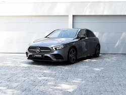 Cinzento Usado 2020 Mercedes A180 | € 27.500 (Preço justo)