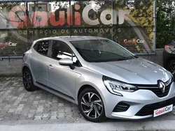 Cinza Usado 2019 Renault Clio IV Intens Citadino | € 14.490 (Preço justo)
