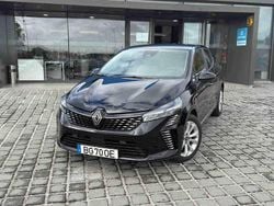 Preto Usado 2024 Renault Clio V Evolution Citadino | € 17.490 (Preço justo)