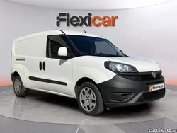 Branco Usado 2021 Fiat Doblò Monovolume | € 12.980 (Preço justo)