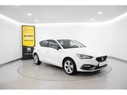 Branco Usado 2021 Seat Leon FR | € 24.780