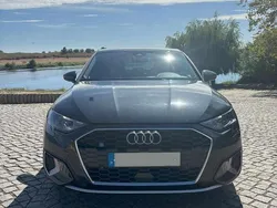 Cinzento Usado 2022 Audi A3 Citadino | € 23.000 (Preço justo)