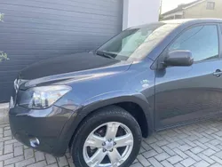 Cinzento Usado 2006 Toyota RAV4 SUV | € 12.900