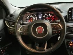 Cinza Usado 2020 Fiat Tipo Lounge Sedan | € 10.890 (Preço justo)
