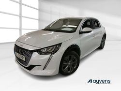 Branco Usado 2021 Peugeot e-208 Allure Citadino | € 15.900 (Preço justo)