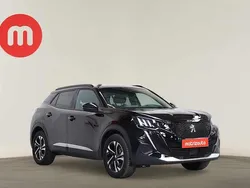 Preto Usado 2023 Peugeot e-2008 SUV | € 27.999 (Preço elevado)