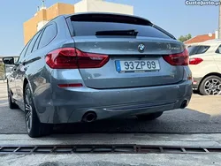 Cinza Usado 2019 BMW 520 Sport Line Carrinha | € 27.990 (Super Preço)