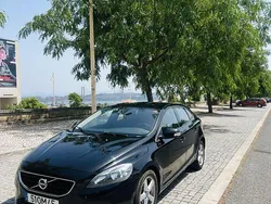 Usado 2014 Volvo V40 Carrinha | € 12.500 (Preço elevado)