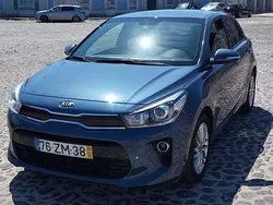 Usado 2019 Kia Rio Sedan | € 12.950