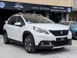 Branco Usado 2018 Peugeot 2008 Allure SUV | € 12.990 (Preço elevado)