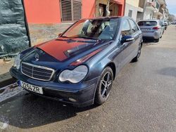 Usado 2001 Mercedes C220 Sedan | € 6.100