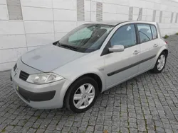Cinzento Usado 2003 Renault Mégane II Citadino | € 2.950 (Preço justo)