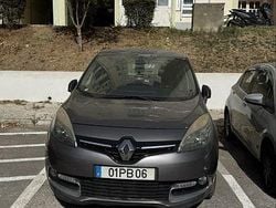 Usado 2014 Renault Grand Scénic III Monovolume | € 5.500