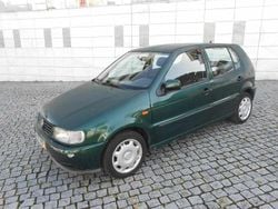 Verde Usado 1998 VW Polo Citadino | € 950