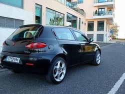 Usado 2003 Alfa Romeo 147 Citadino | € 1.550 (Super Preço)