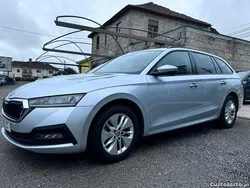 Cinza Usado 2021 Skoda Octavia Ambition Carrinha | € 19.990 (Preço justo)