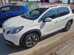 Branco Usado 2016 Peugeot 2008 SUV | € 10.000 (Bom preço)