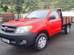 Vermelho Usado 2008 Toyota HiLux Pickup | € 19.450