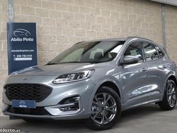 Cinza Usado 2022 Ford Kuga ST-Line SUV | € 21.750 (Preço justo)