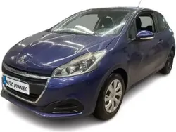 Azul Usado 2015 Peugeot 208 Access Citadino | € 10.000 (Preço elevado)