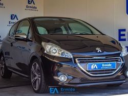 Preto Usado 2012 Peugeot 208 Citadino | € 10.250 (Preço elevado)