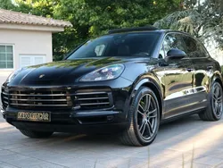 Preto Usado 2018 Porsche Cayenne SUV | € 68.900