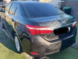 Usado 2014 Toyota Corolla Sedan | € 13.300