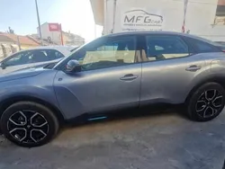 Cinzento Usado 2023 Citroën e-C4 | € 23.990 (Preço justo)