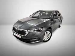 Cinza Usado 2021 Skoda Octavia Ambition Carrinha | € 18.990 (Bom preço)