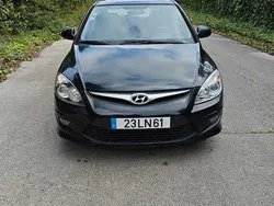 Usado 2011 Hyundai i30 Comfort Sedan | € 5.500 (Preço justo)
