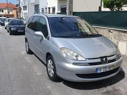 Usado 2007 Peugeot 807 Monovolume | € 2.950
