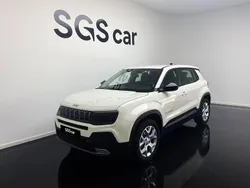 Branco Usado 2024 Jeep Avenger Altitude SUV | € 22.900 (Preço justo)