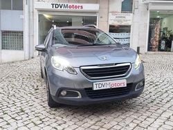 Cinzento Usado 2017 Peugeot 2008 SUV | € 8.900 (Super Preço)