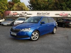 Azul Usado 2021 Skoda Fabia | € 9.995 (Bom preço)