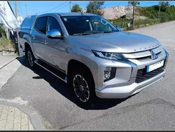Cinzento Usado 2021 Mitsubishi L200 Pickup | € 31.500 (Preço justo)