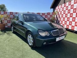 Verde Usado 2001 Mercedes C220 Elegance Sedan | € 7.490 (Preço elevado)