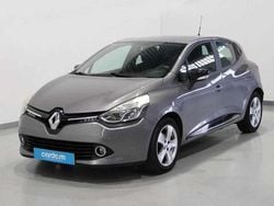 Cinzento Usado 2015 Renault Clio IV Citadino | € 9.890 (Preço justo)