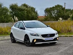 Branco Usado 2015 Volvo V40 CC Carrinha | € 15.900 (Preço justo)