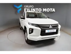 Branco Usado 2022 Mitsubishi L200 Invite Pickup | € 34.990 (Preço justo)