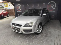 Cinza Usado 2005 Ford Focus Trend | € 5.900 (Preço elevado)