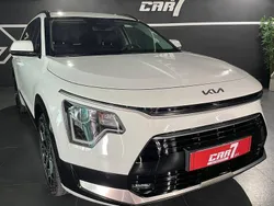 Branco Usado 2023 Kia Sportage SUV | € 28.750